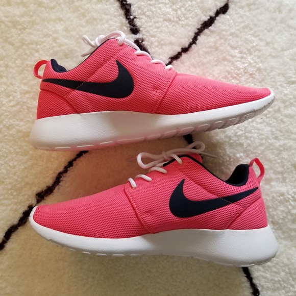 nike roshe coral